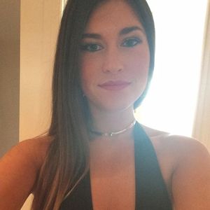 Meet your Posher, Yasmine